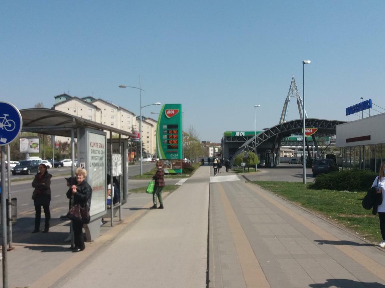 Tina Sajam Studio Novi Sad Exteriér fotografie